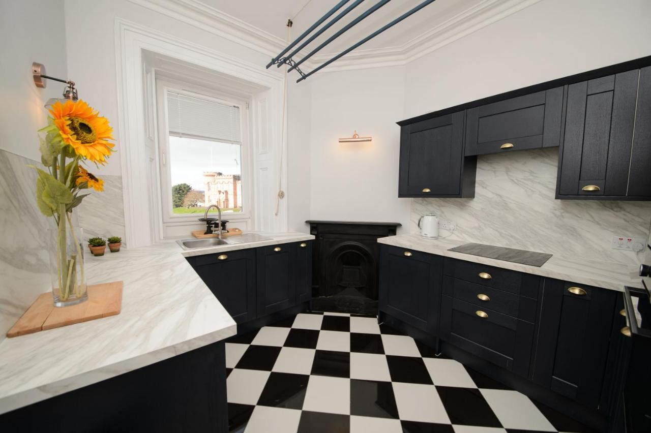 No 48 Castle View Apartman Inverness Kültér fotó